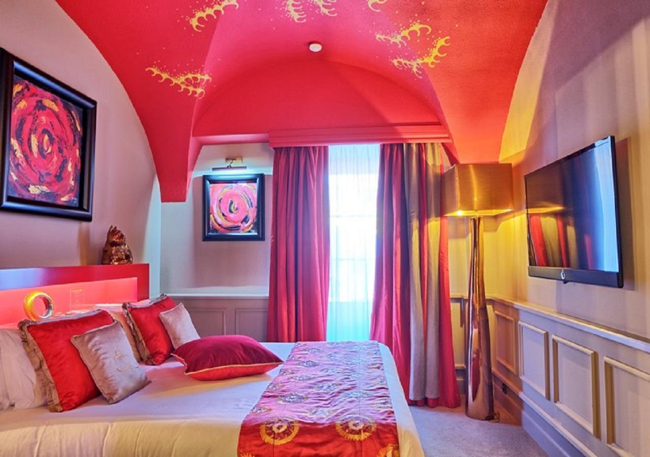 Le Stelsia Resort Saint-Sylvestre-sur-Lot Exteriör bild