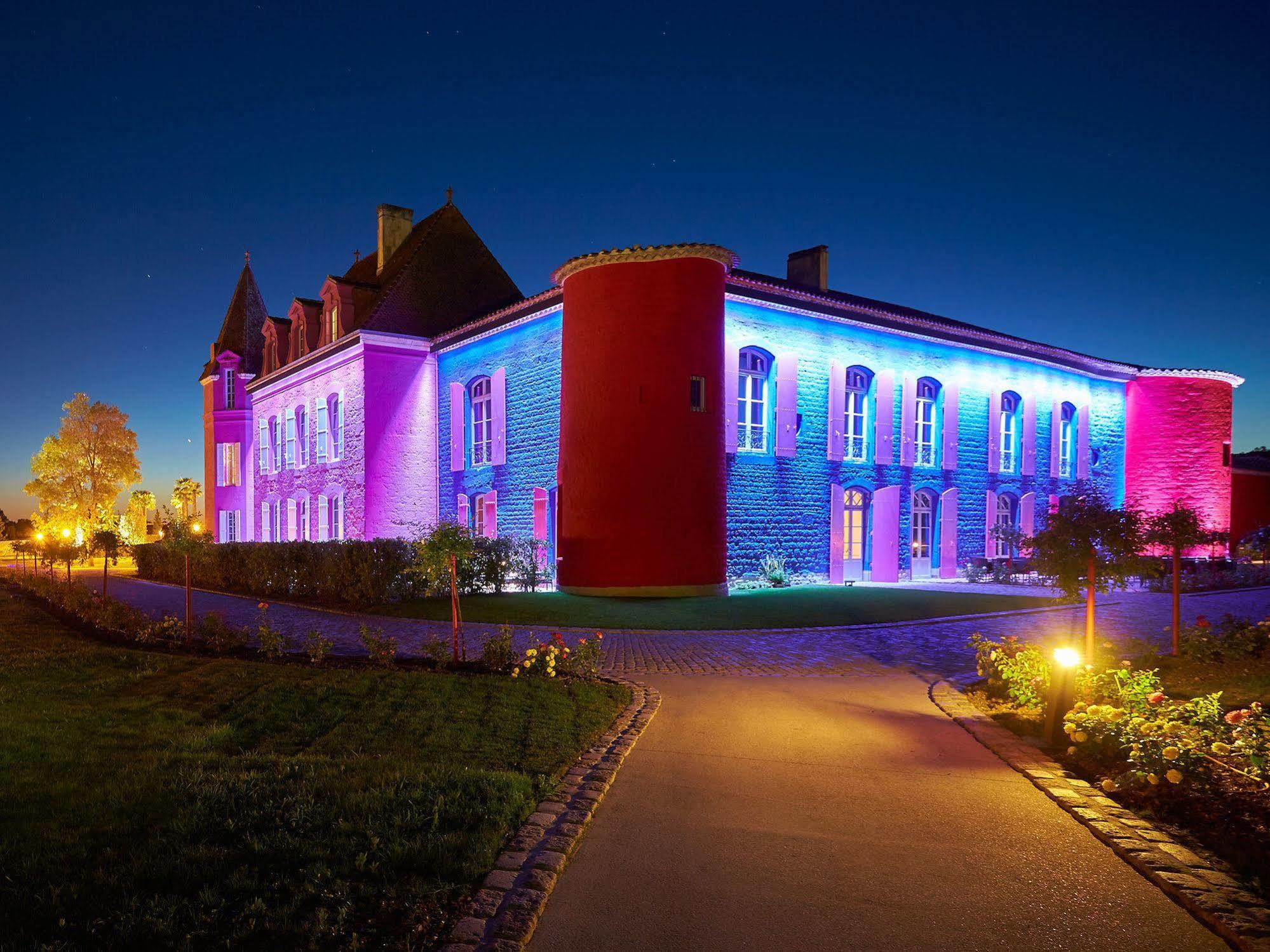 Le Stelsia Resort Saint-Sylvestre-sur-Lot Exteriör bild