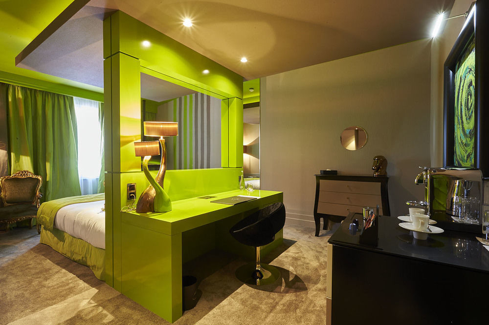 Le Stelsia Resort Saint-Sylvestre-sur-Lot Exteriör bild